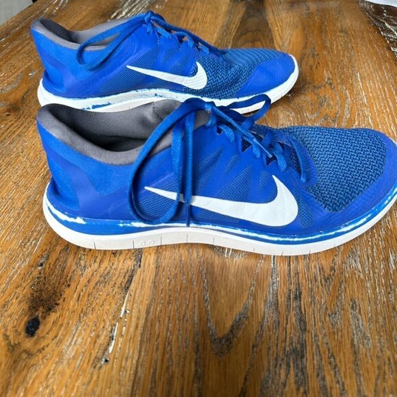 Nike Men's Free Trainer 4.0 Running Shoe Size 11.5 - Picture 5 of 13